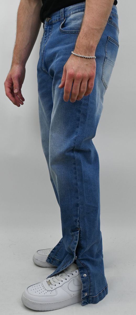 LIGHT BLUE SLIM JEANS WITH HEM SNAP